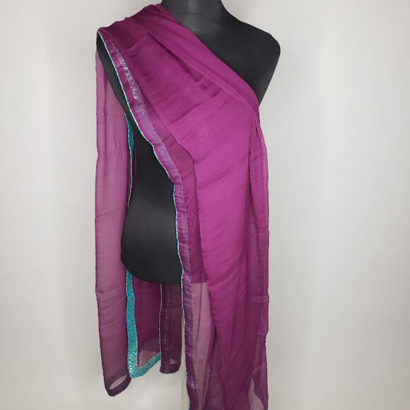 DESI SUIT Large  - DRESS - Pakistani Suit - Worn once - Picture 11 of 11